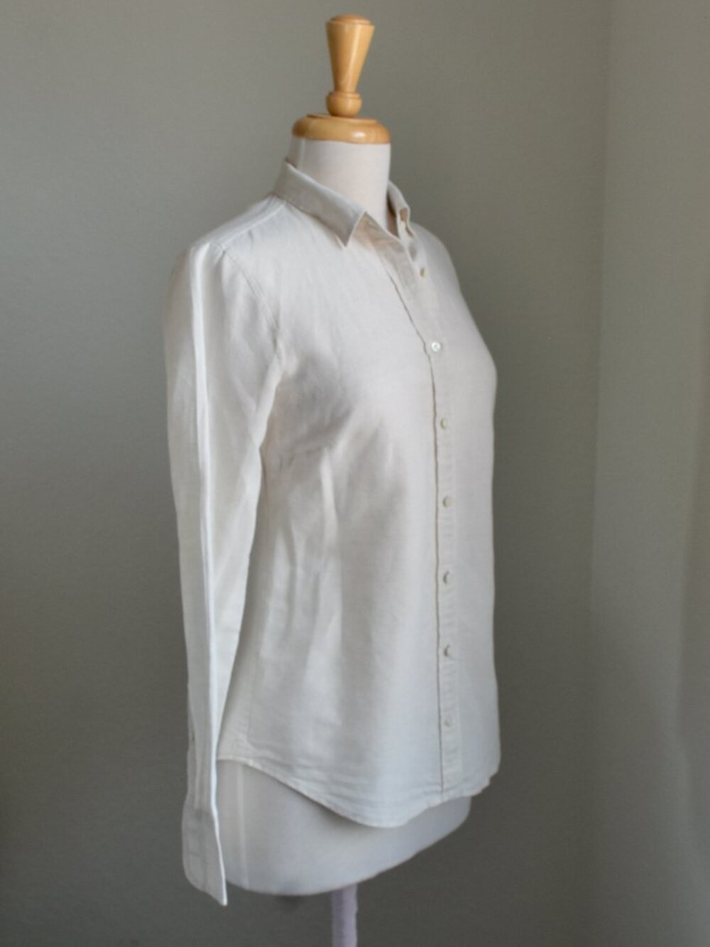 J.Crew Women's Linen Blend The Perfect Shirt Buttondown Beige - Size 00 - Picture 3 of 9